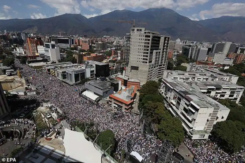 marcia contro maduro a caracas