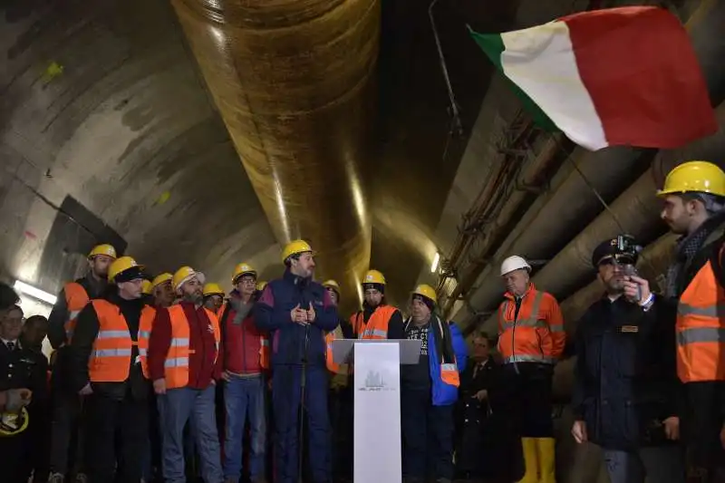 salvini visita il cantiere tav di chiomonte 12