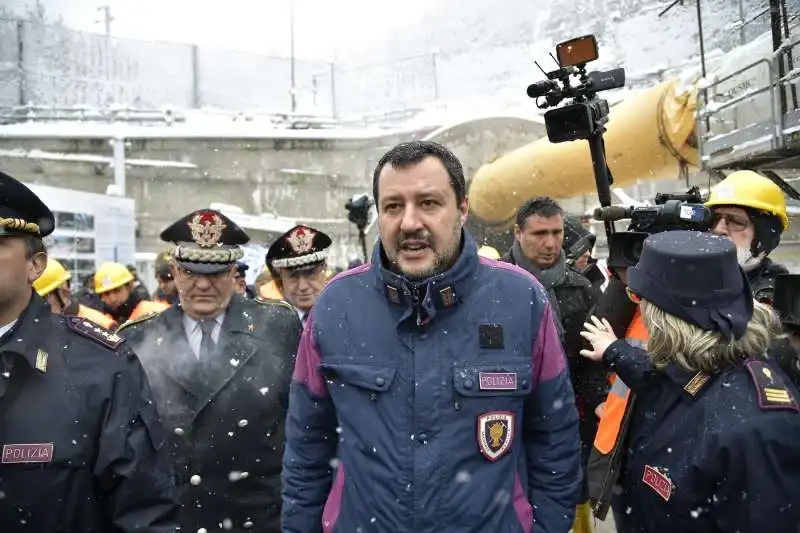 salvini visita il cantiere tav di chiomonte 13