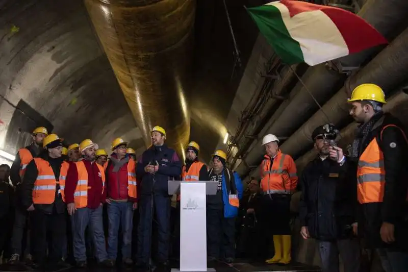 salvini visita il cantiere tav di chiomonte 32