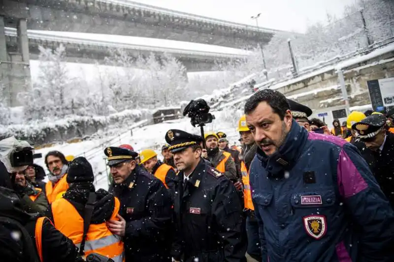 salvini visita il cantiere tav di chiomonte 45