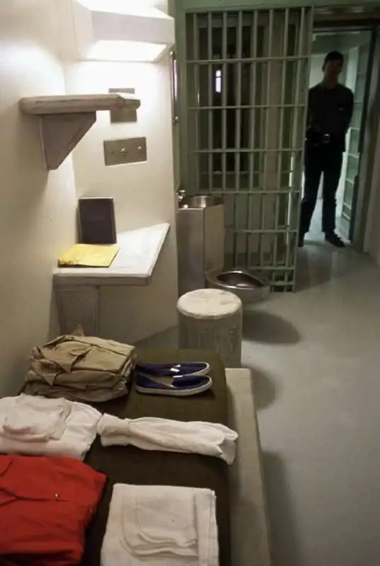 una cella dell'adx florence, il carcere dove andra' el chapo 2 1