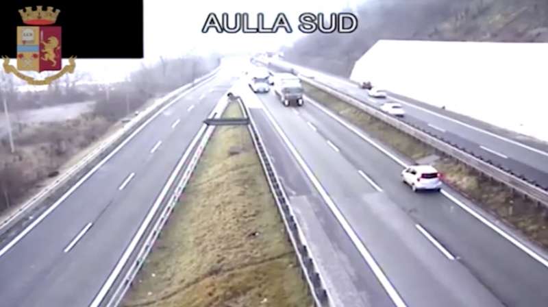 Aulla, novantenne contromano in autostrada 1 - Dago ...