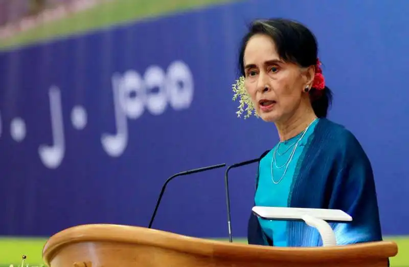 aung san suu kyi 1