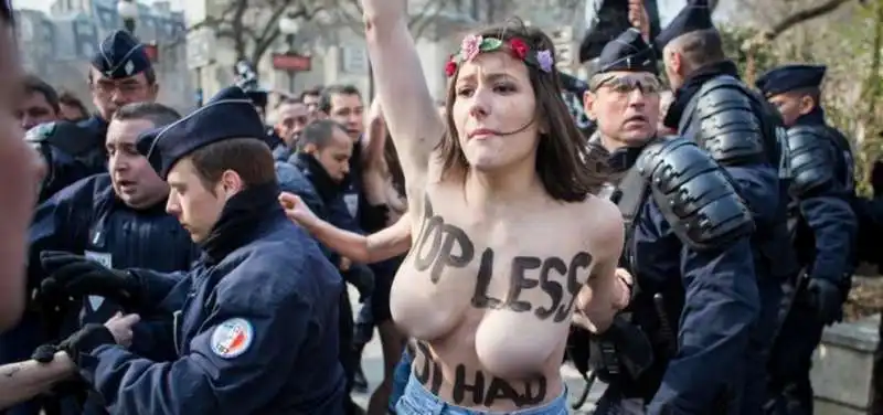 femen 11