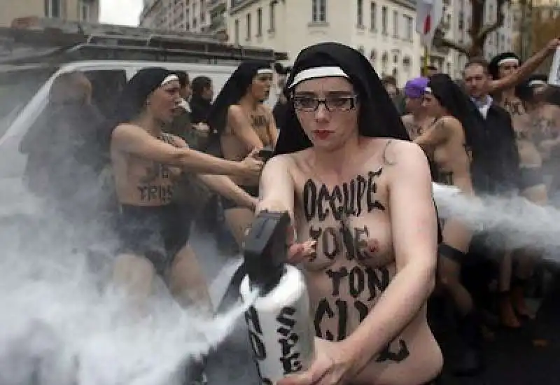 femen 5