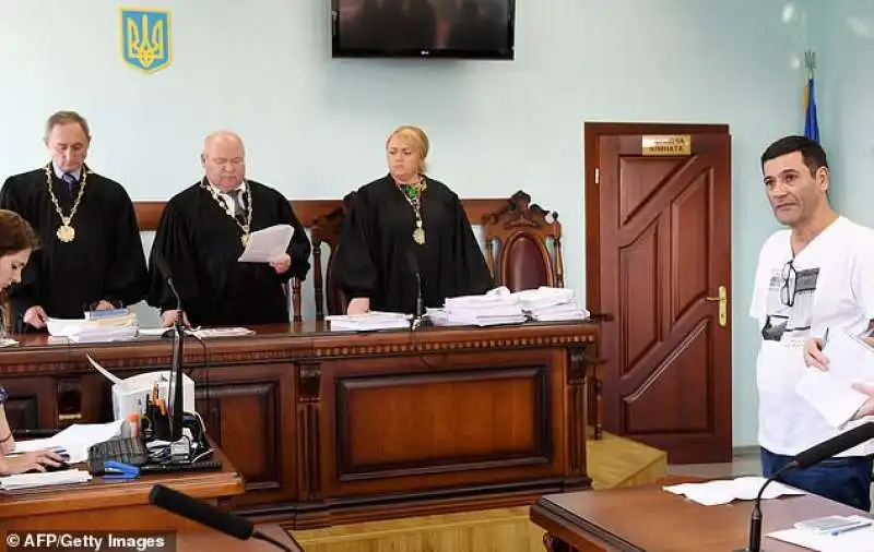 gilbert chikli in tribunale