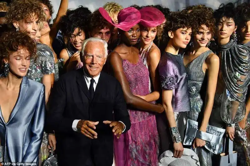 GIORGIO ARMANI TRA LE MODELLE