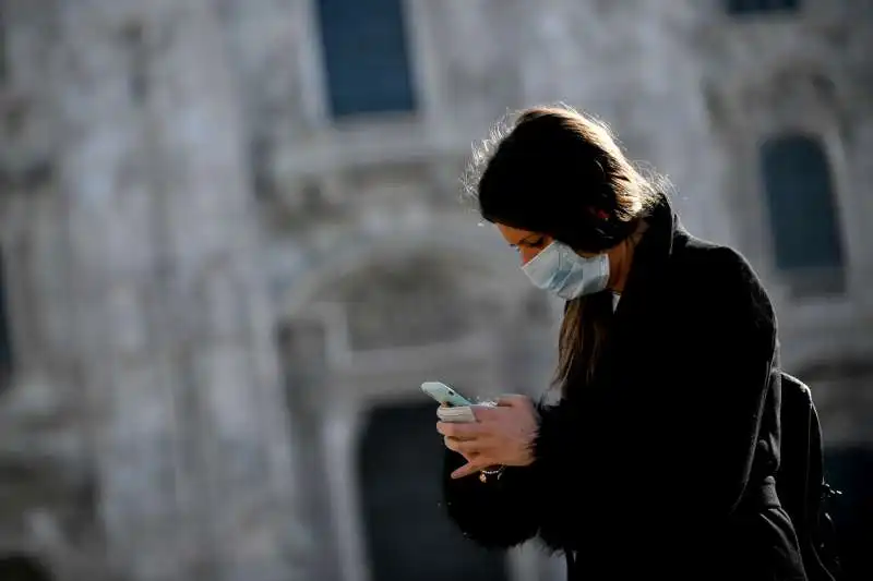 il centro di milano durante l'emergenza coronavirus 11