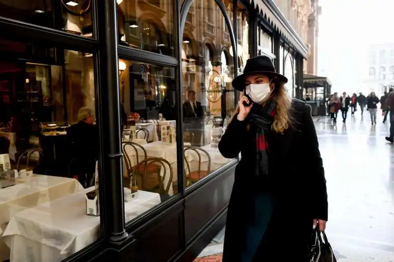 il centro di milano durante l'emergenza coronavirus 23