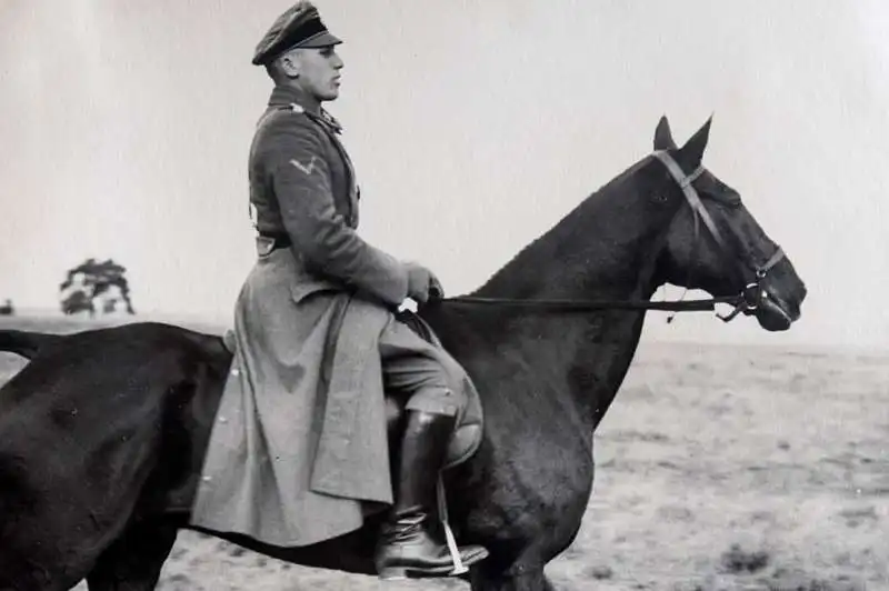 il nazismo visto dalla guardia del corpo di hitler 5