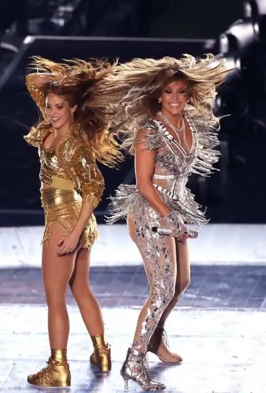 jennifer lopez e shakira al super bowl 1