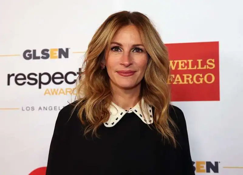 julia roberts testimonial calzedonia