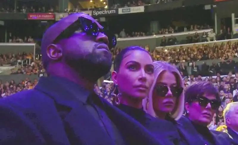 kanye west, kim kardashian, khloe kardashian e kris jenner