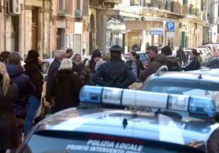 polizia nel rione liberta a bari