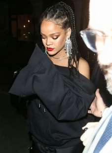 rihanna 2