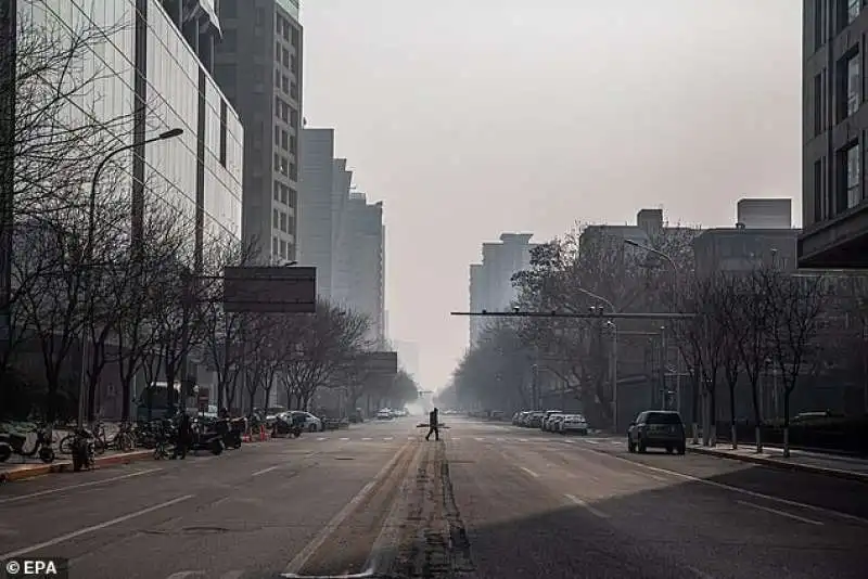 strade vuote a pechino per il coronavirus