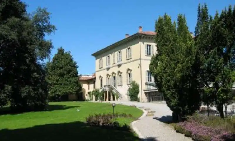 villa odescalchi como 2