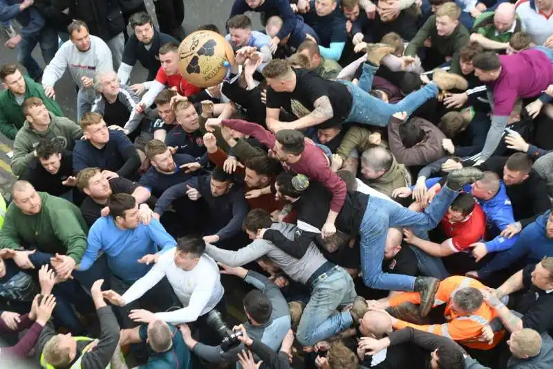 atherstone ball game  2