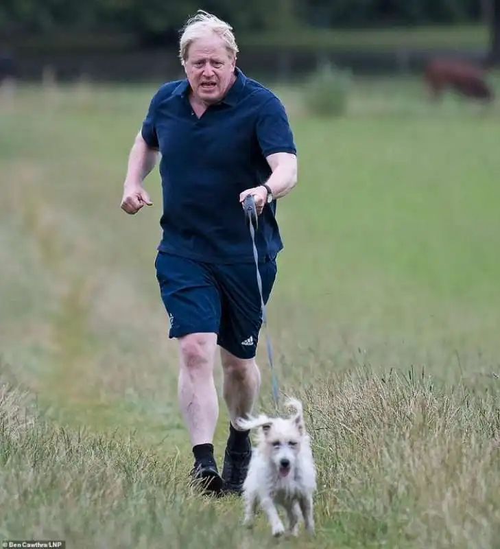 boris johnson e il cane dilyn 1