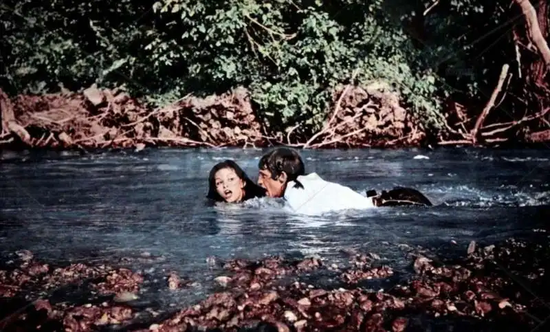 claudia cardinale jean paul belmondo cartouche 2