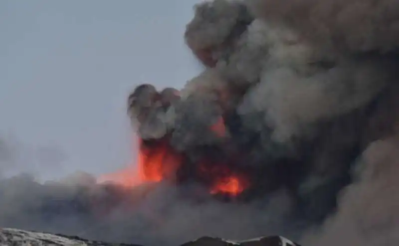 eruzione etna 10