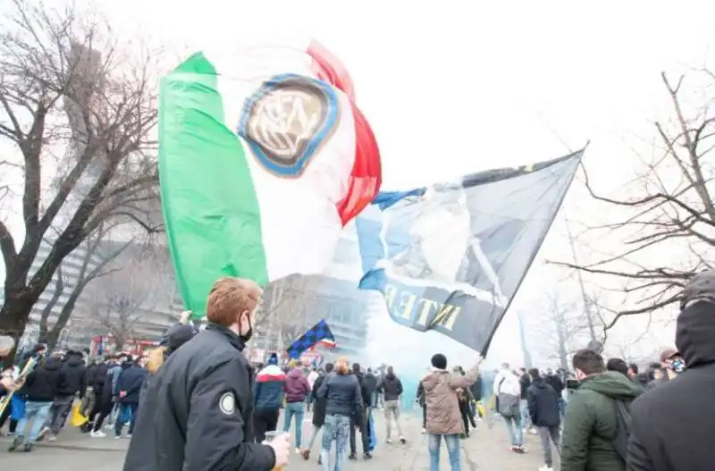 foto dei supporter nerazzurri