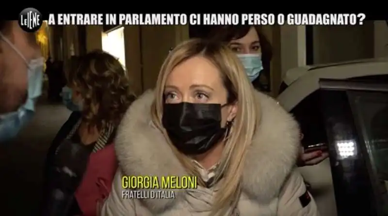 giorgia meloni   redditometro dei politici   le iene