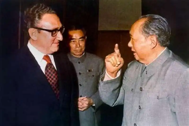 kissinger in cina