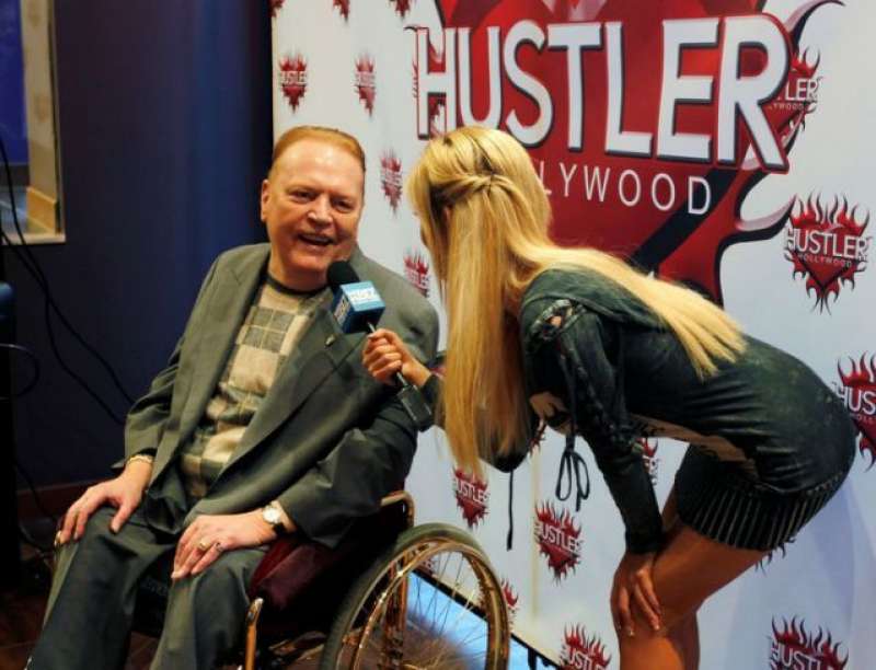 larry flynt (2)