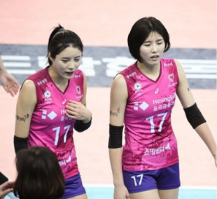 Lee Jae-yeong e Lee Da-yeong 9