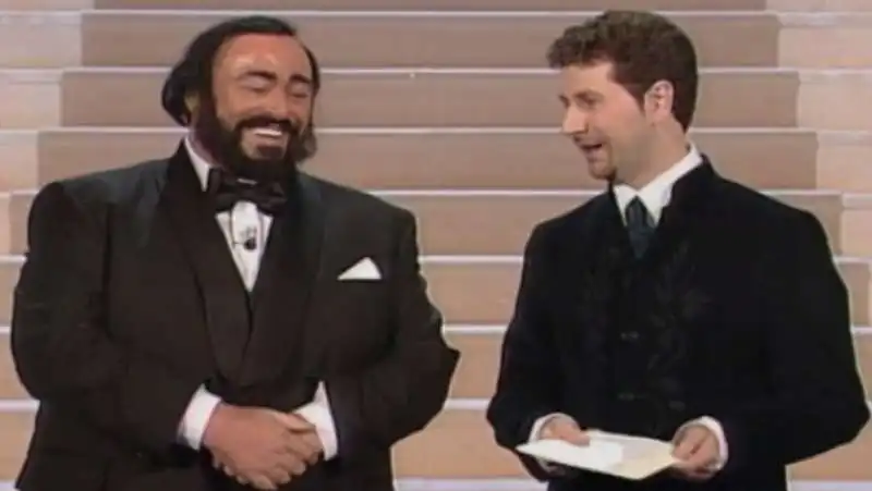 luciano pavarotti fabio fazio sanremo 2000