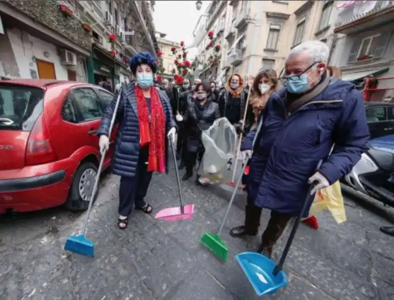 marisa laurito tra i vicoli di forcella 5