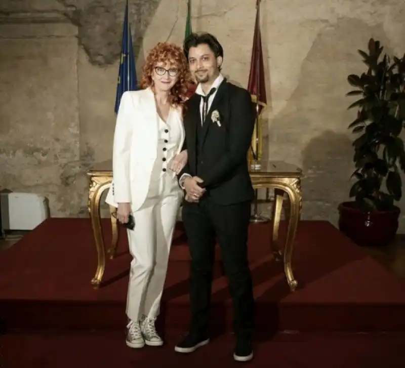 MATRIMONIO FIORELLA MANNOIA CARLO DI FRANCESCO