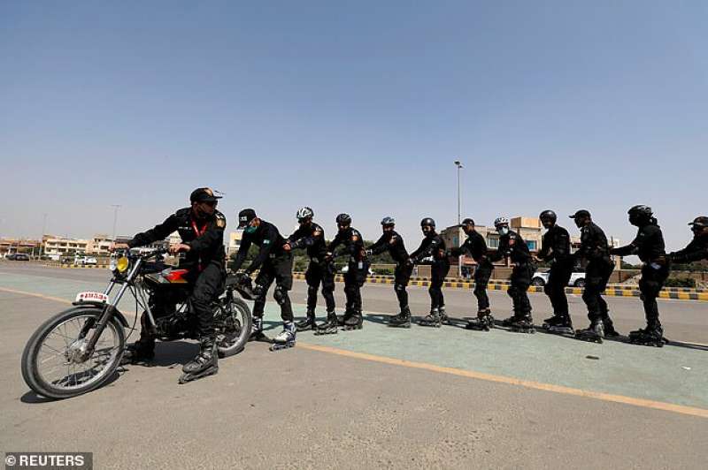 polizia rollerblade pakistan 3