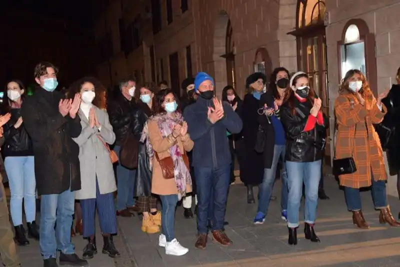 protesta lavoratori dello spettacolo    foto di bacco