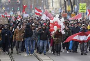 proteste contro il lockdown a vienna