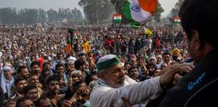 proteste dei contadini in india 2