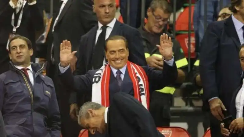 silvio berlusconi allo stadio brianteo di monza