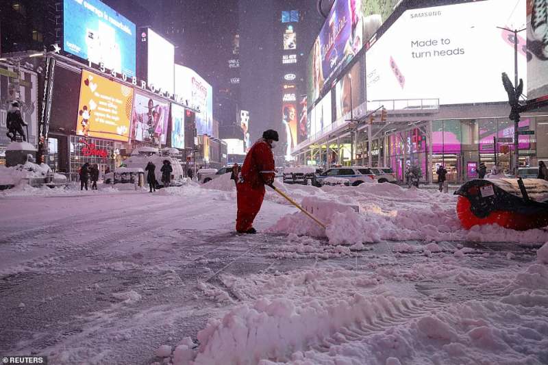 tempesta orlena su new york 1