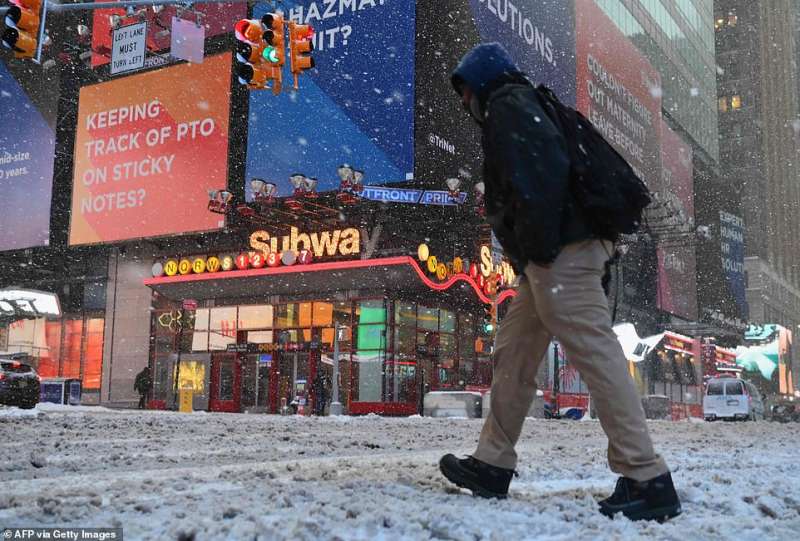 tempesta orlena su new york 26