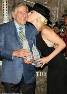 tony bennet e lady gaga 2016