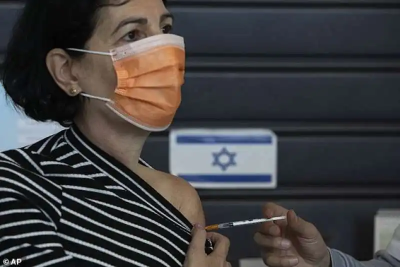 vaccinazioni in israele 