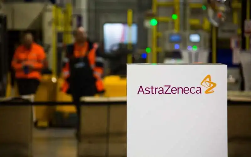 vaccini astrazeneca