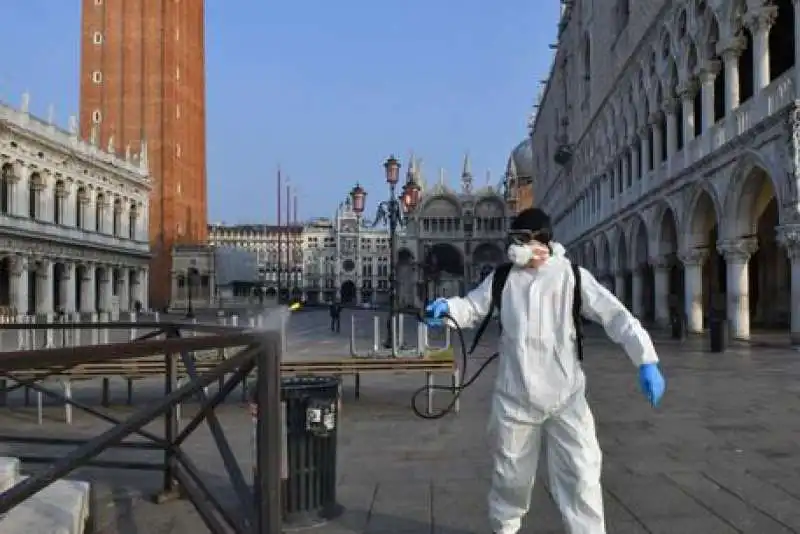 VENEZIA - PIAZZA SAN MARCO