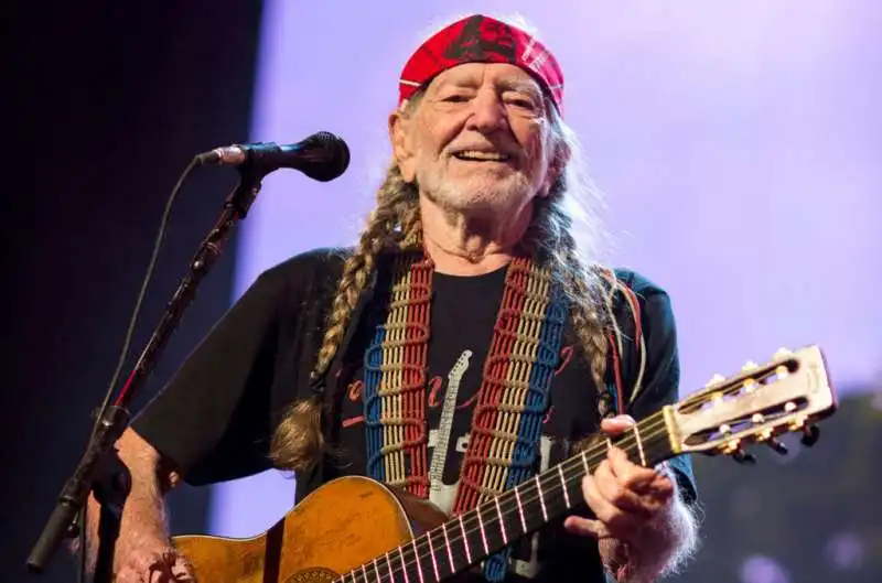 willie nelson  2