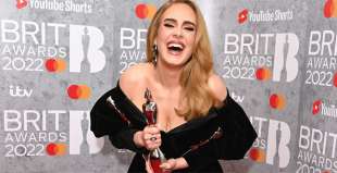 adele ai brit awards 10