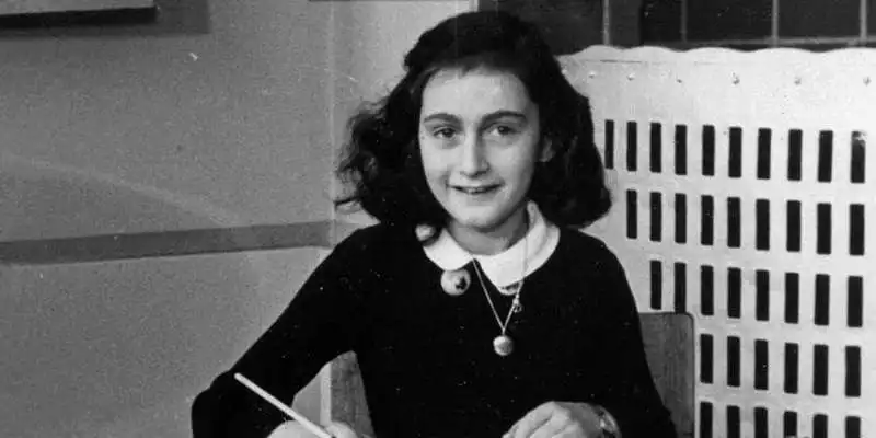 ANNA FRANK 