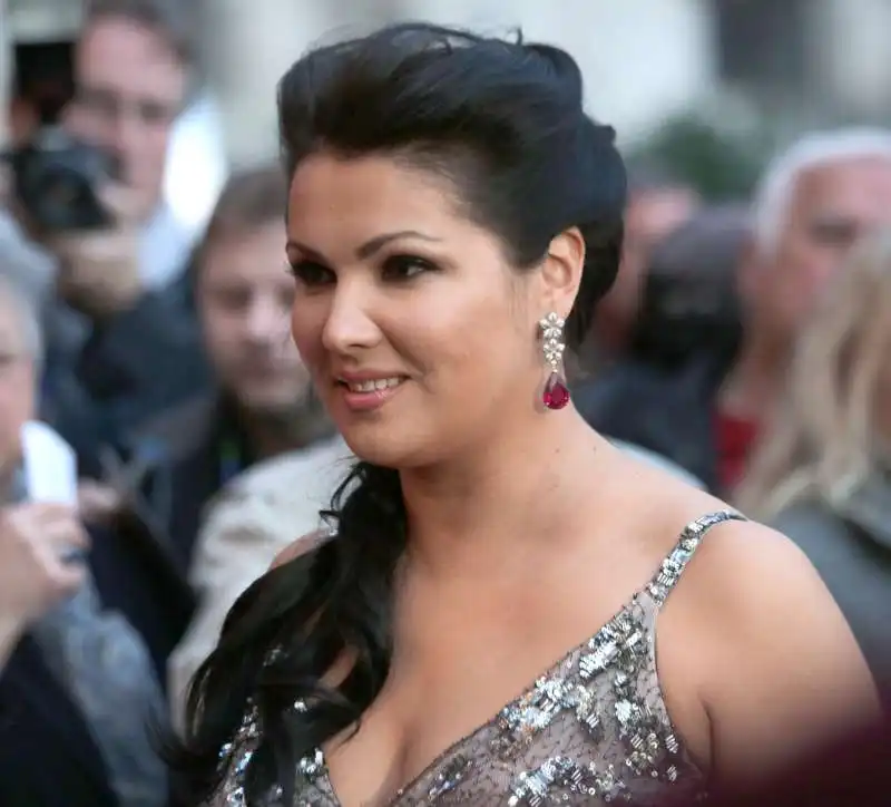 ANNA NETREBKO