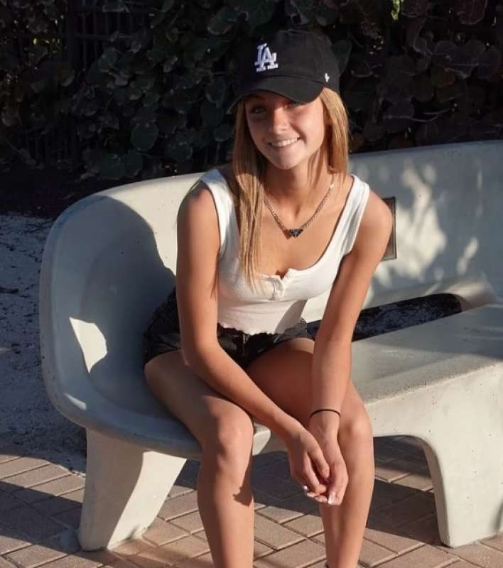 ava majury 2